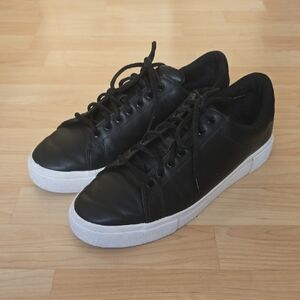 H&M Black Leather Men's Fashion Sneakers Size 10